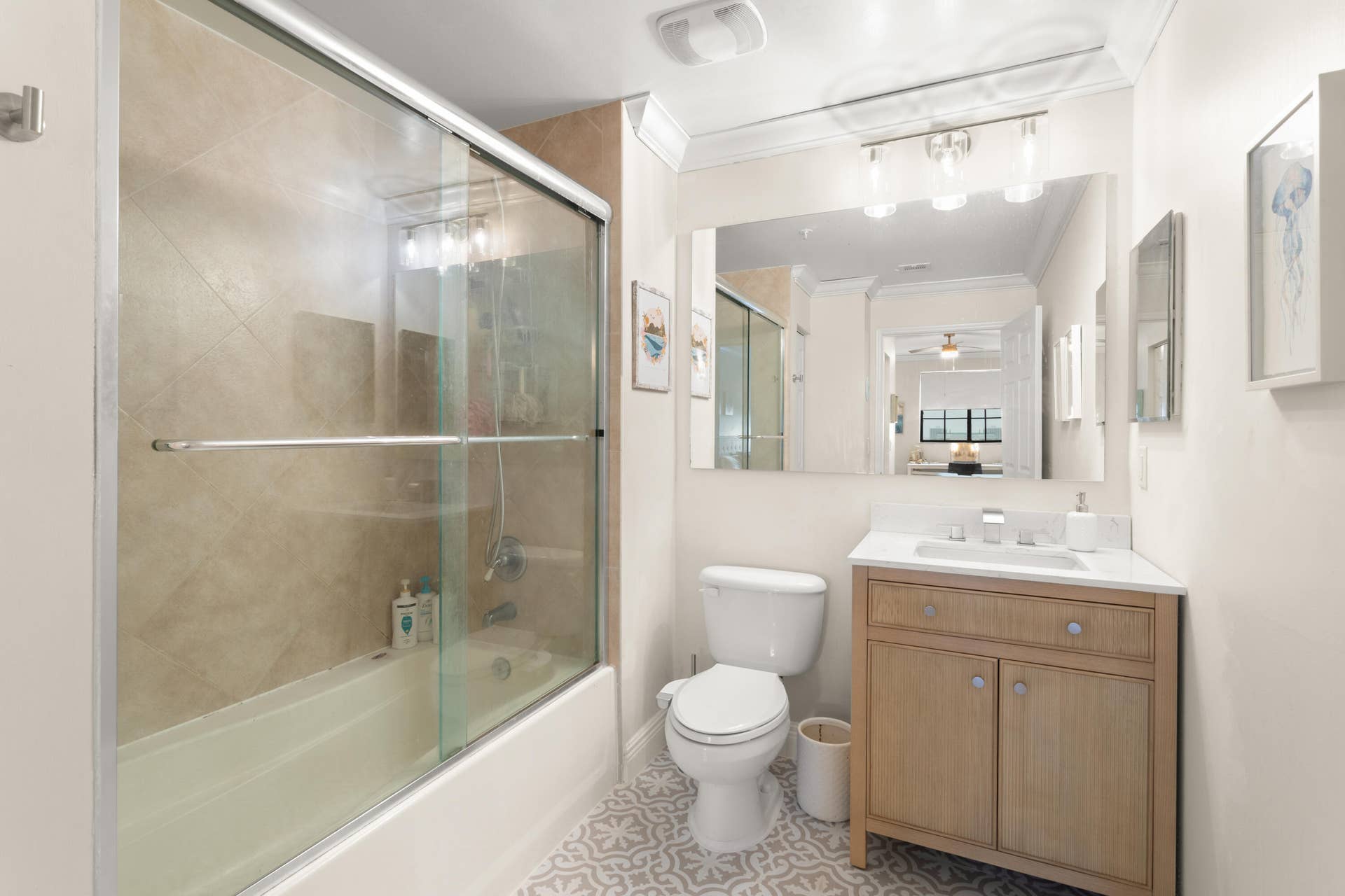 233 S FEDERAL Highway, #711, Boca Raton, FL 33432 Primary Bathroom