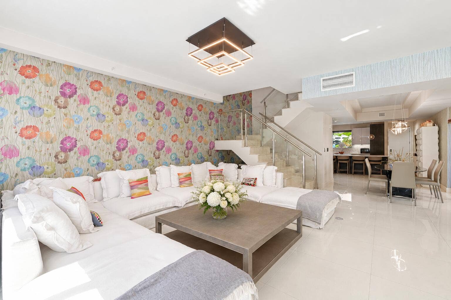 3030 N Ocean Boulevard, #S106, Fort Lauderdale, FL 33308 Airy Contemporary Living Space with Flor