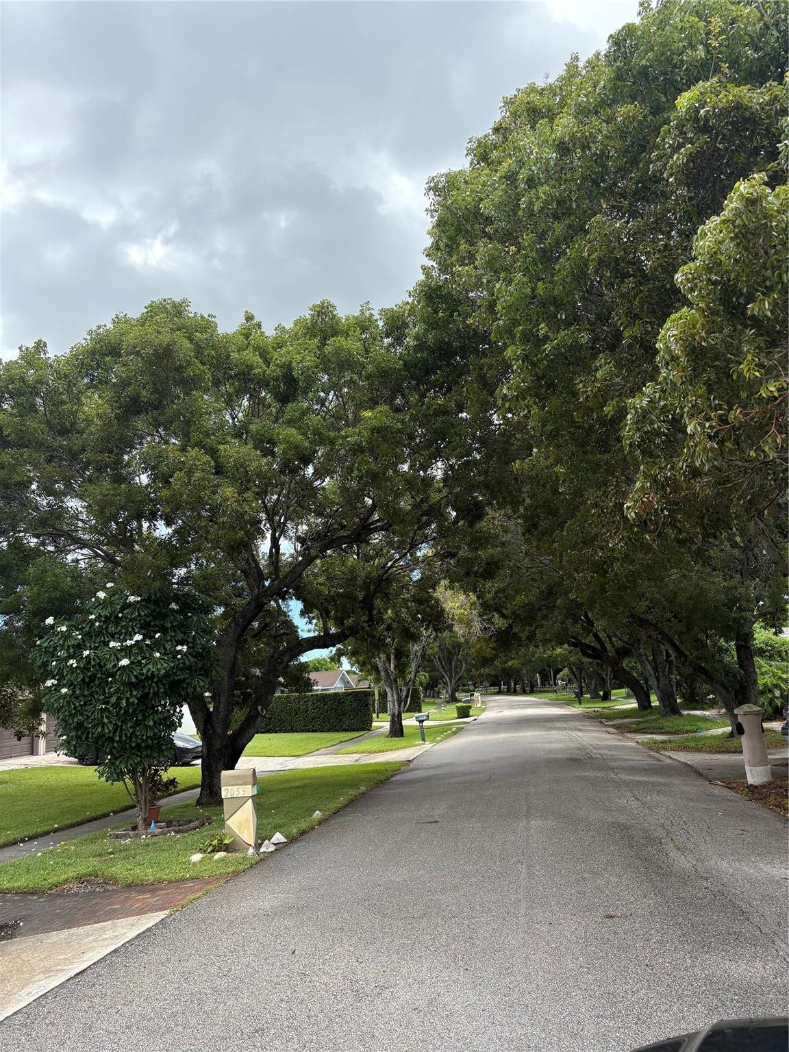 2109 PINEHURST Drive, West Palm Beach, FL 33407 Photo 14
