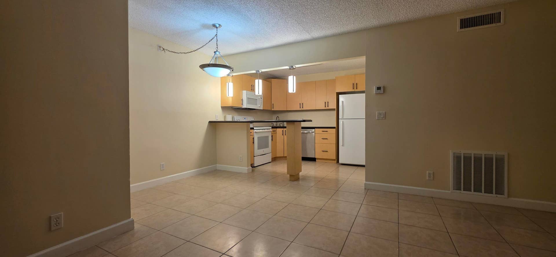 4731 SABLE PINE Circle, #B1, West Palm Beach, FL 33417 336596