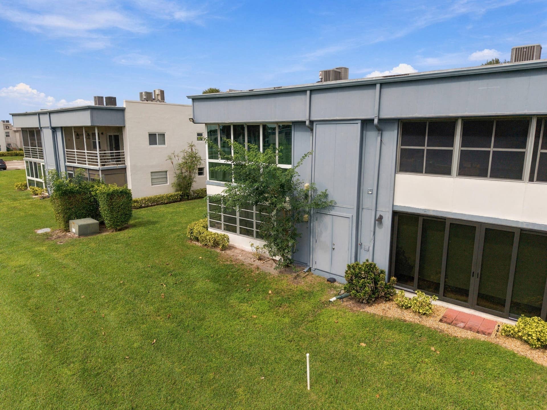 247 Normandy F, Delray Beach, FL 33484 33_dji_20261023131849_0024_d