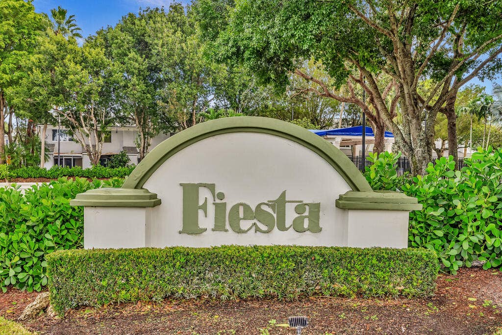 5464 JUBILEE Way, #221, Margate, FL 33063 Community Amenities
