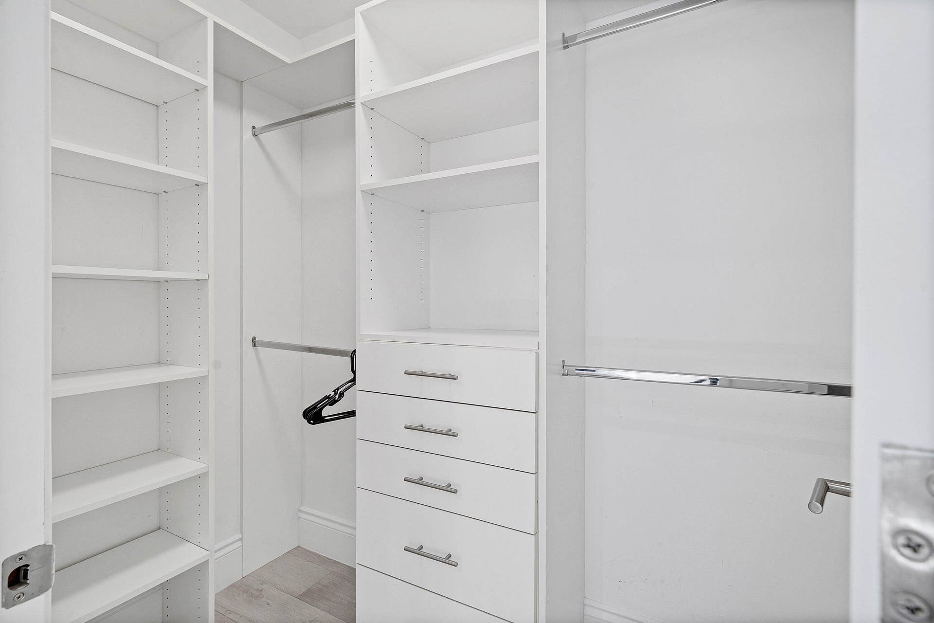 049-1400LakeDrive-DelrayBeach-FL-33444-S