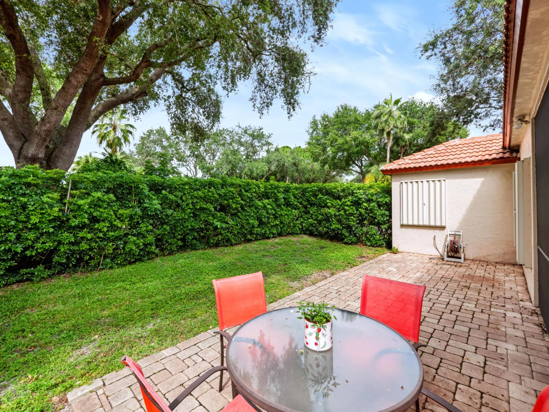 8071 Via Hacienda, Riviera Beach, FL 33418 19-print-019