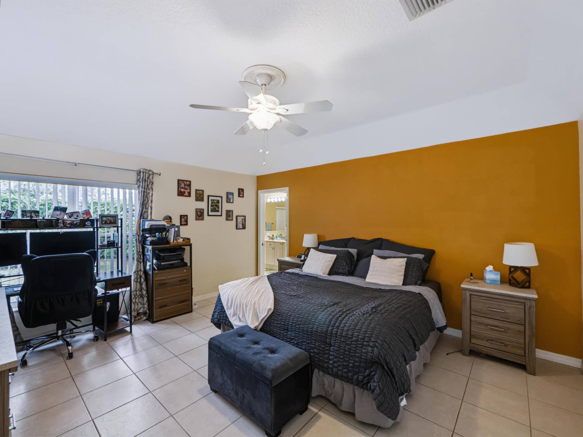 8071 Via Hacienda, Riviera Beach, FL 33418 13-print-013