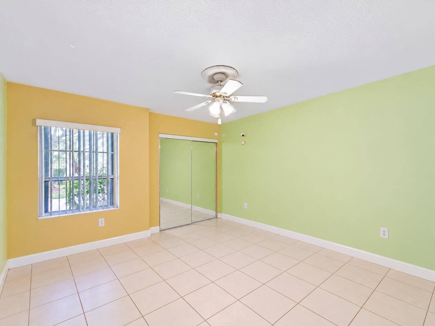 8071 Via Hacienda, Riviera Beach, FL 33418 38-print-13