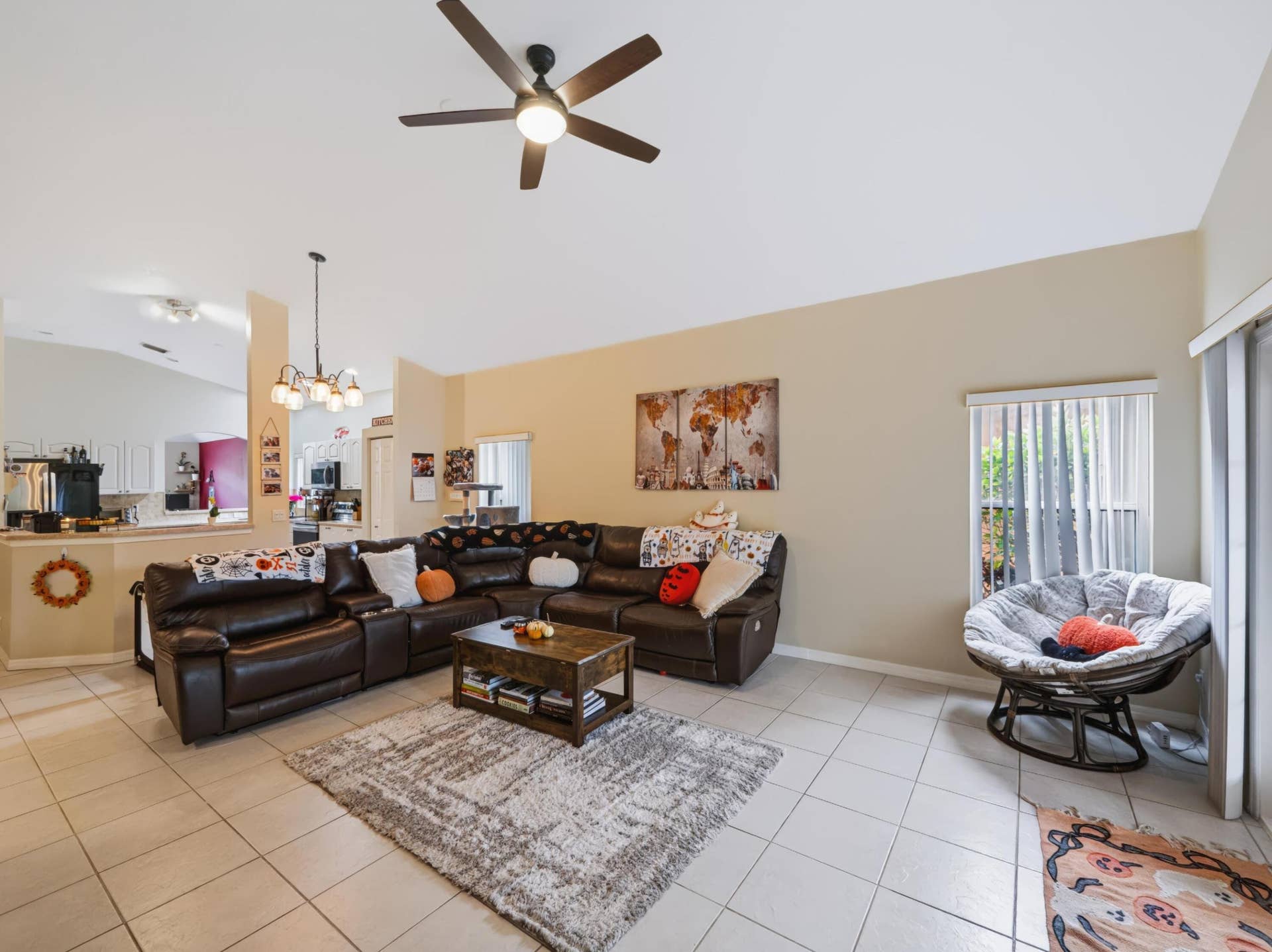 8071 Via Hacienda, Riviera Beach, FL 33418 11-print-011