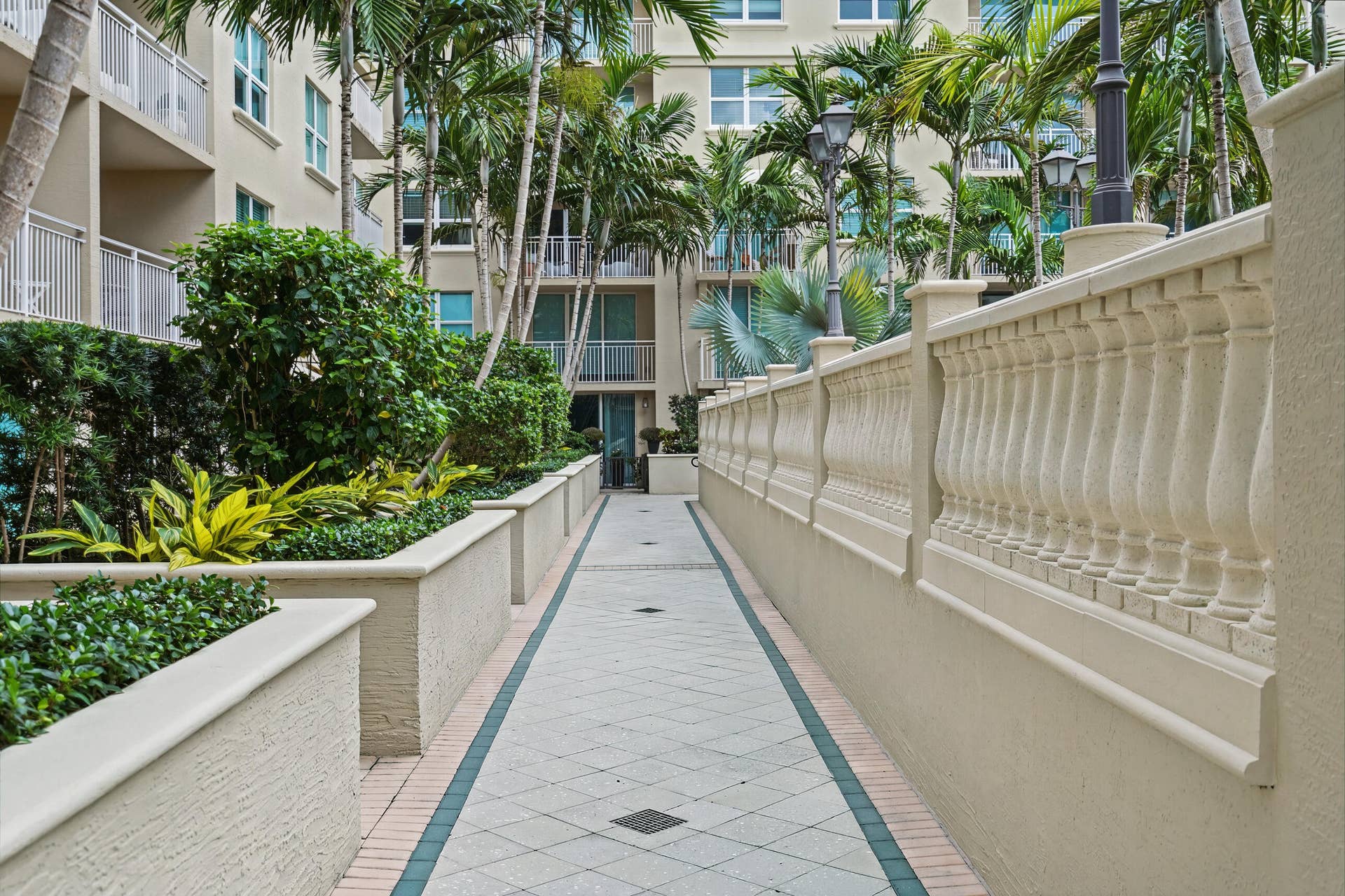 99 SE Mizner Boulevard, #602, Boca Raton, FL 33432 Palmetto Place | Tropical Garden Walkway