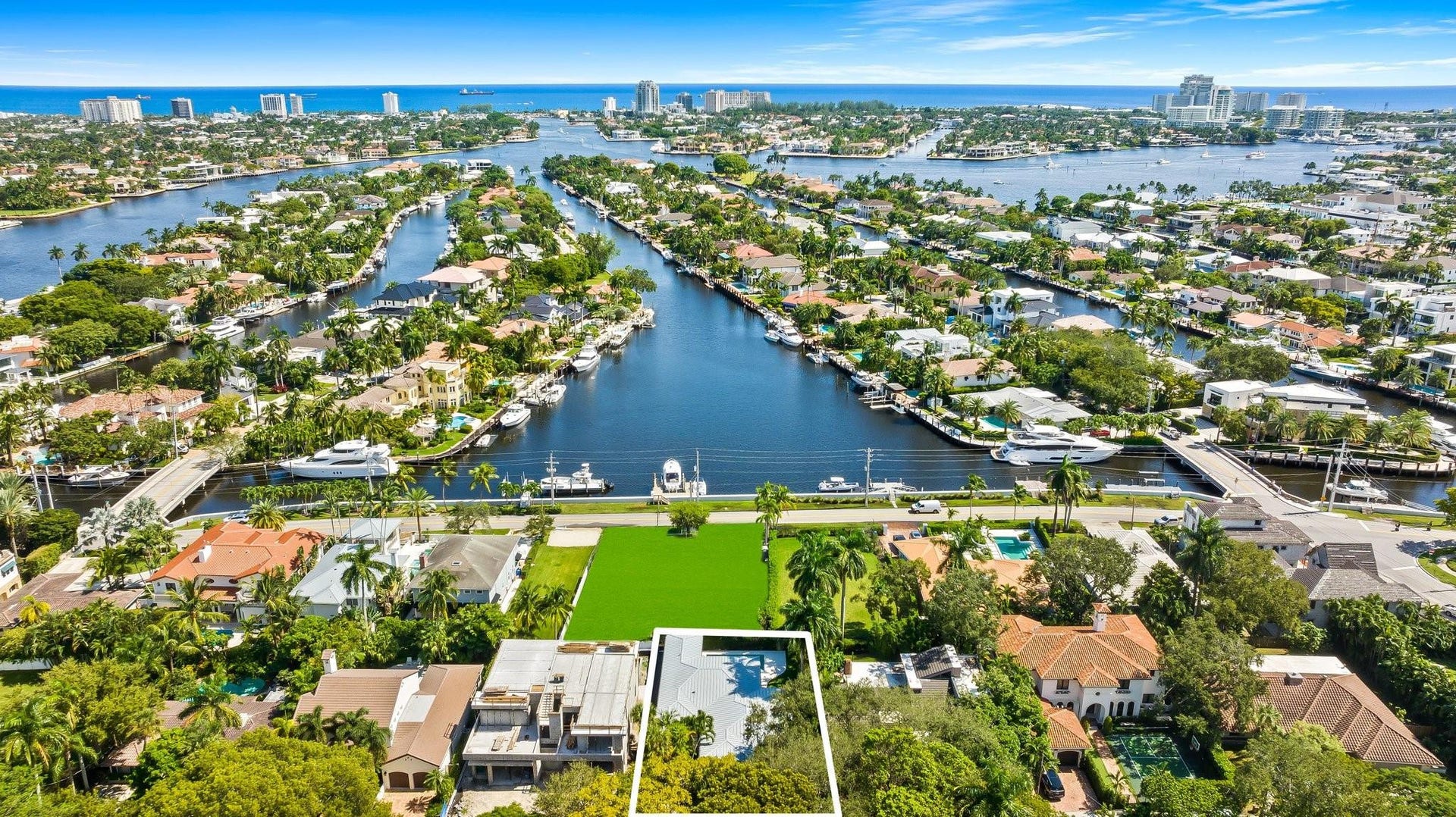 1420 PONCE DE LEON Drive, Fort Lauderdale, FL 33316 Photo 4