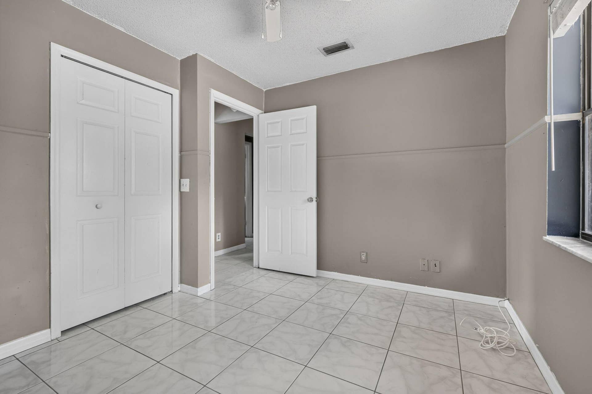 11821 66th Street N, West Palm Beach, FL 33412 26-web-or-mls-BS1A2057