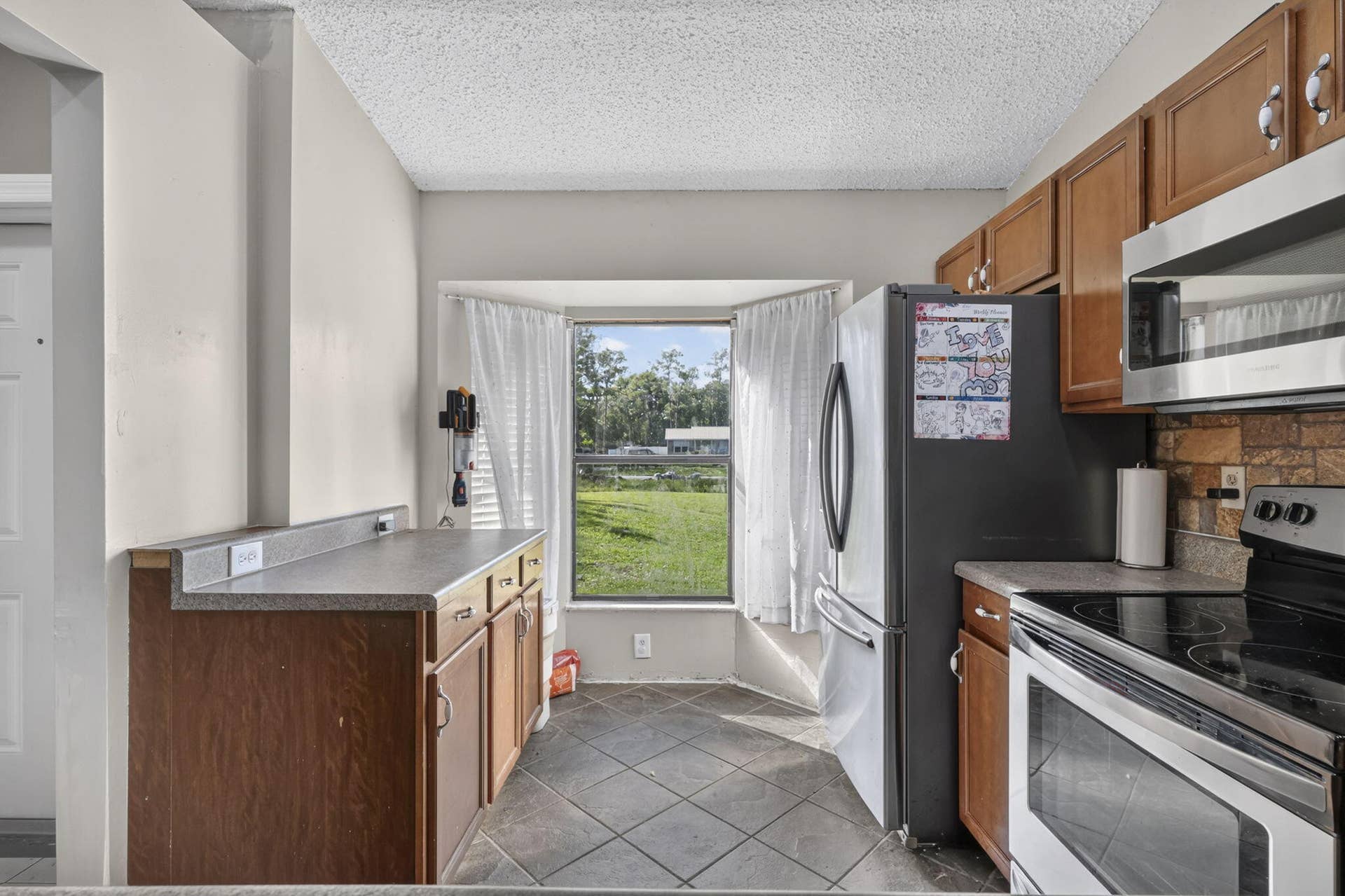 11821 66th Street N, West Palm Beach, FL 33412 15-web-or-mls-BS1A2116