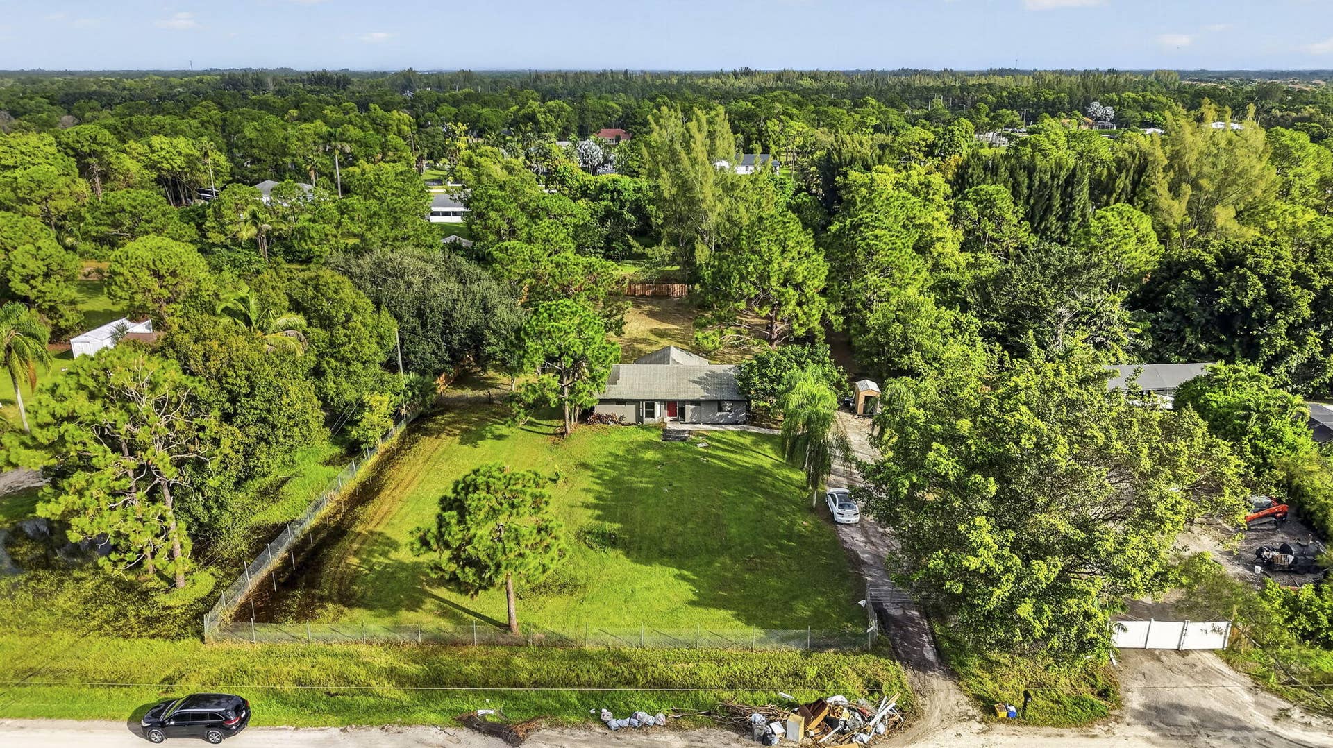11821 66th Street N, West Palm Beach, FL 33412 54-web-or-mls-DJI_20261027094721_0971_D