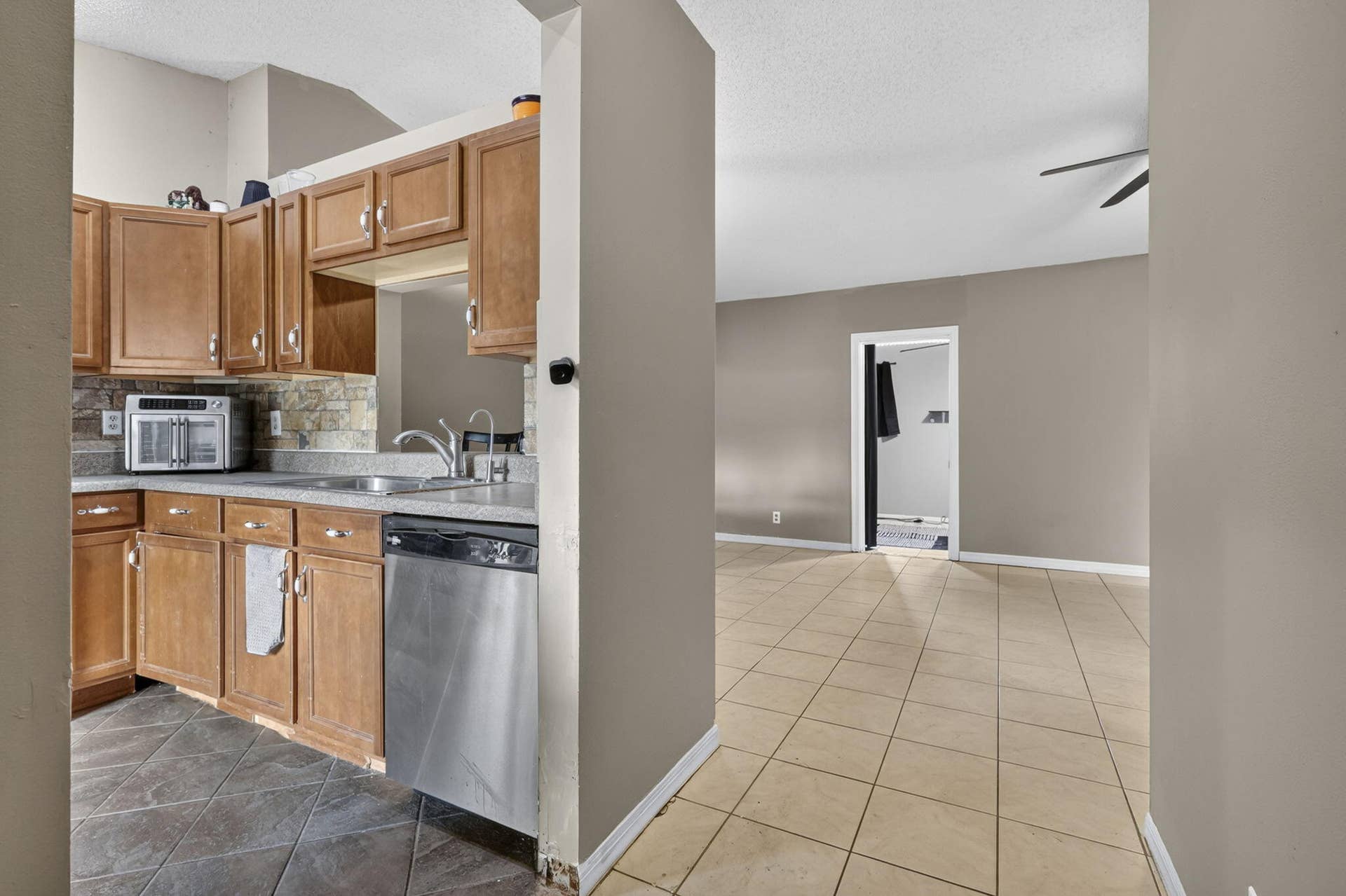 11821 66th Street N, West Palm Beach, FL 33412 8-web-or-mls-BS1A2081