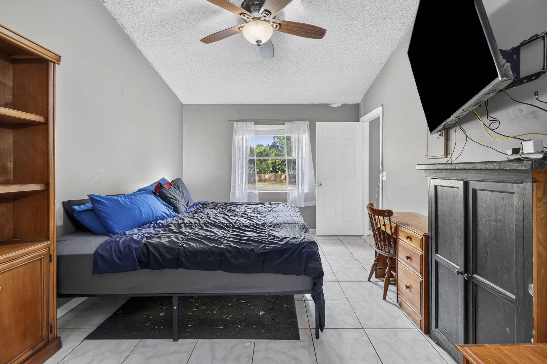 11821 66th Street N, West Palm Beach, FL 33412 36-web-or-mls-BS1A2186