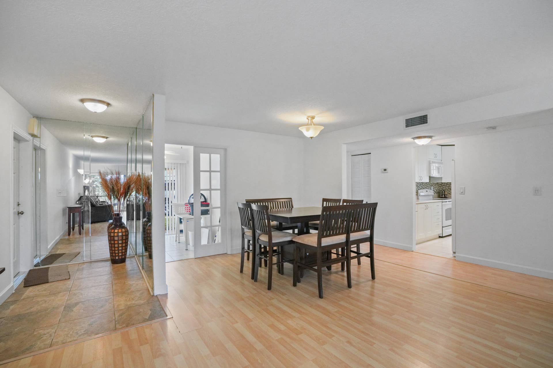 3600 Citrus Lane, #104, Davie, FL 33325 DSC07552