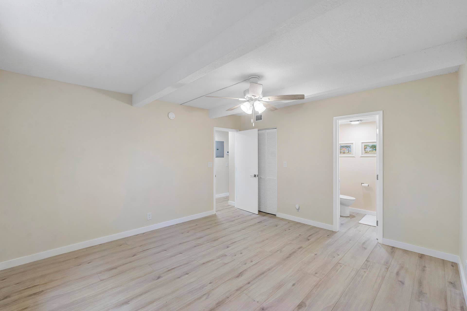 1325 S Flagler Ave U104_010