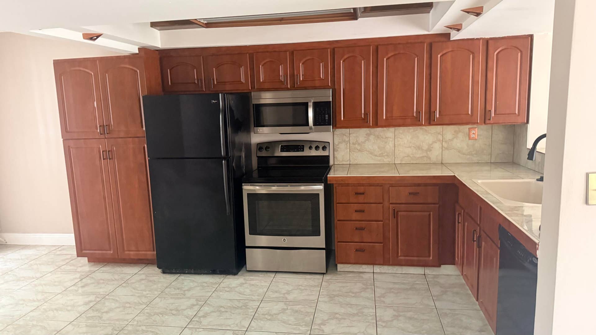 8701 SW 30TH Street, #205, Davie, FL 33328 IMG_4433