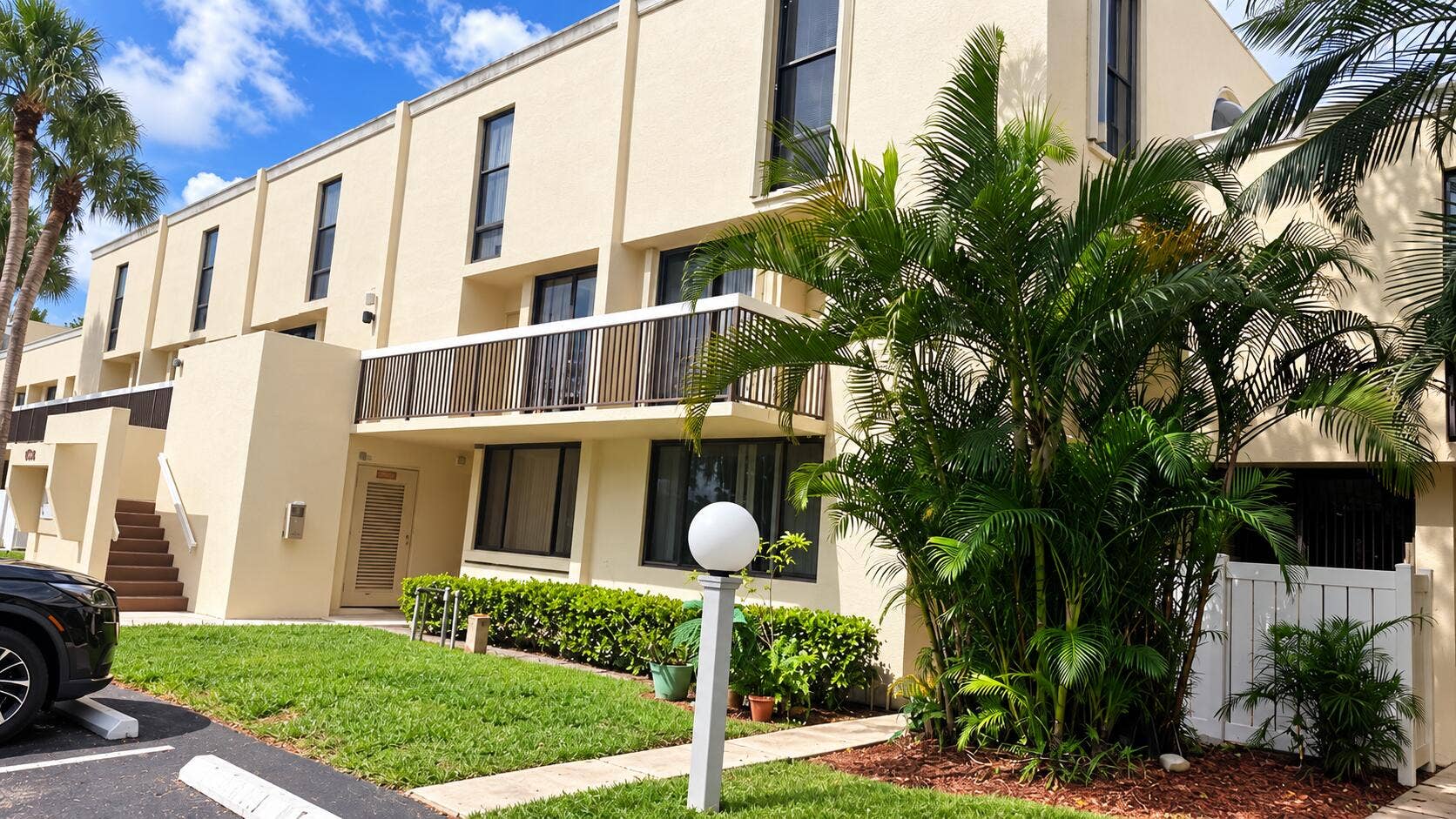 8701 SW 30TH Street, #205, Davie, FL 33328 Modern Tropical Townhome Exterior