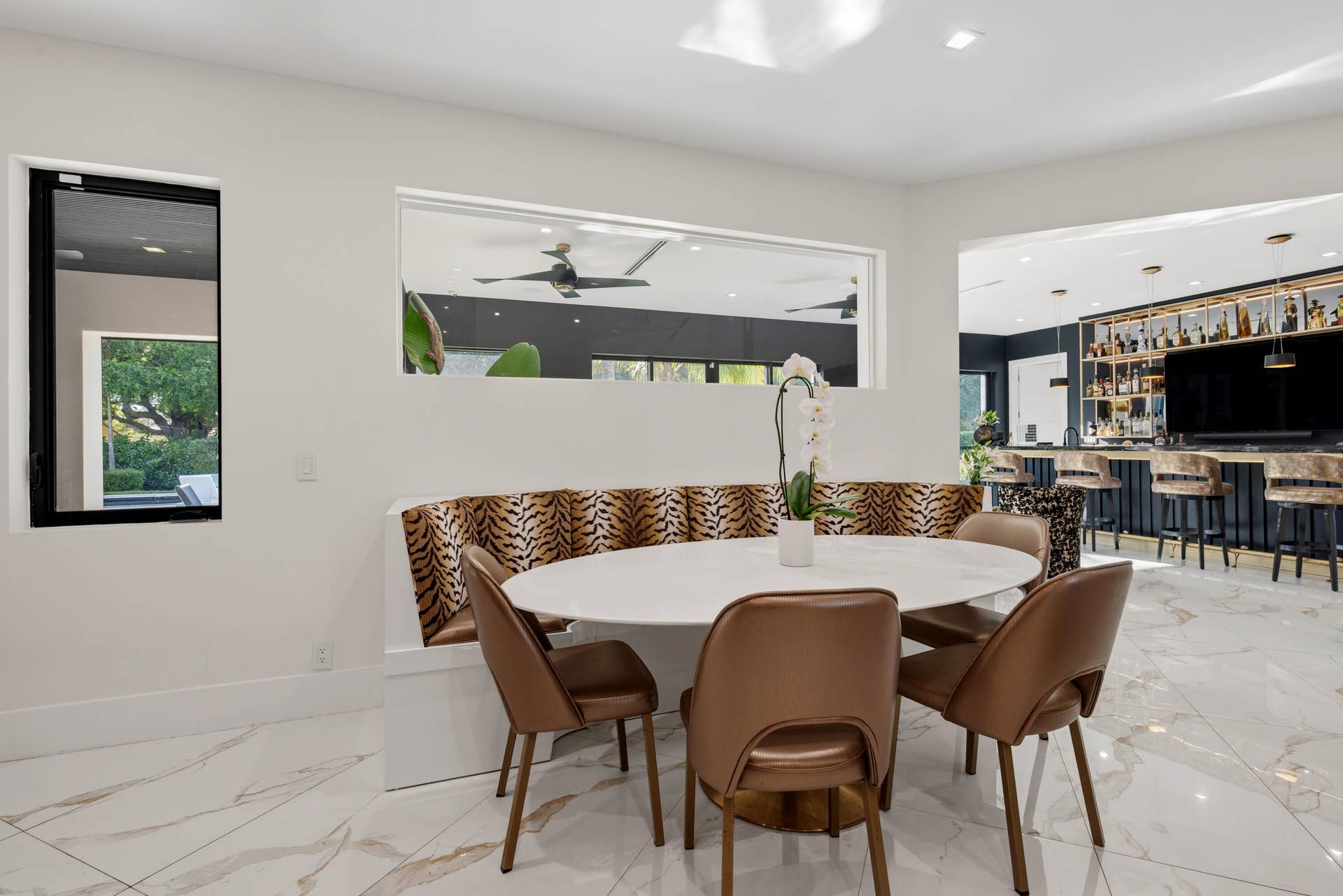 Eat In Kitchen