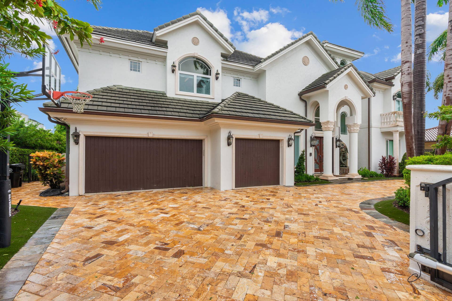 2200 INTRACOASTAL Drive, Fort Lauderdale, FL 33305 1-web-or-mls-2200 Intracoastal Dr Fort L