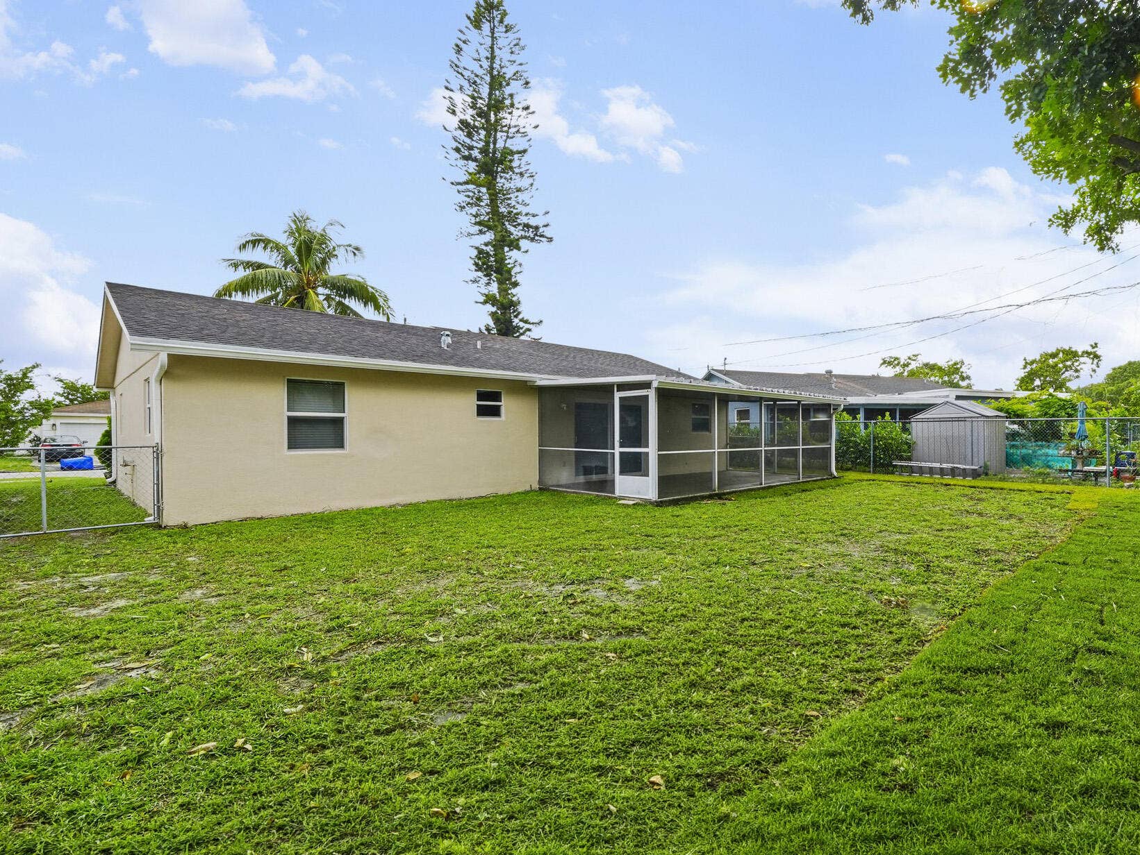 6581 NW 24TH Court, Margate, FL 33063 7 Backyard (2)