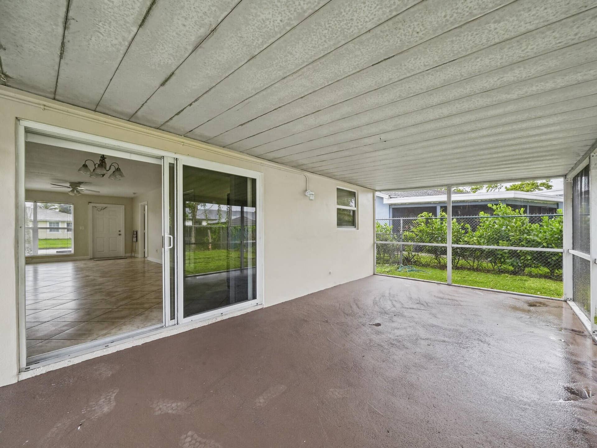 6581 NW 24TH Court, Margate, FL 33063 7 Patio (2)