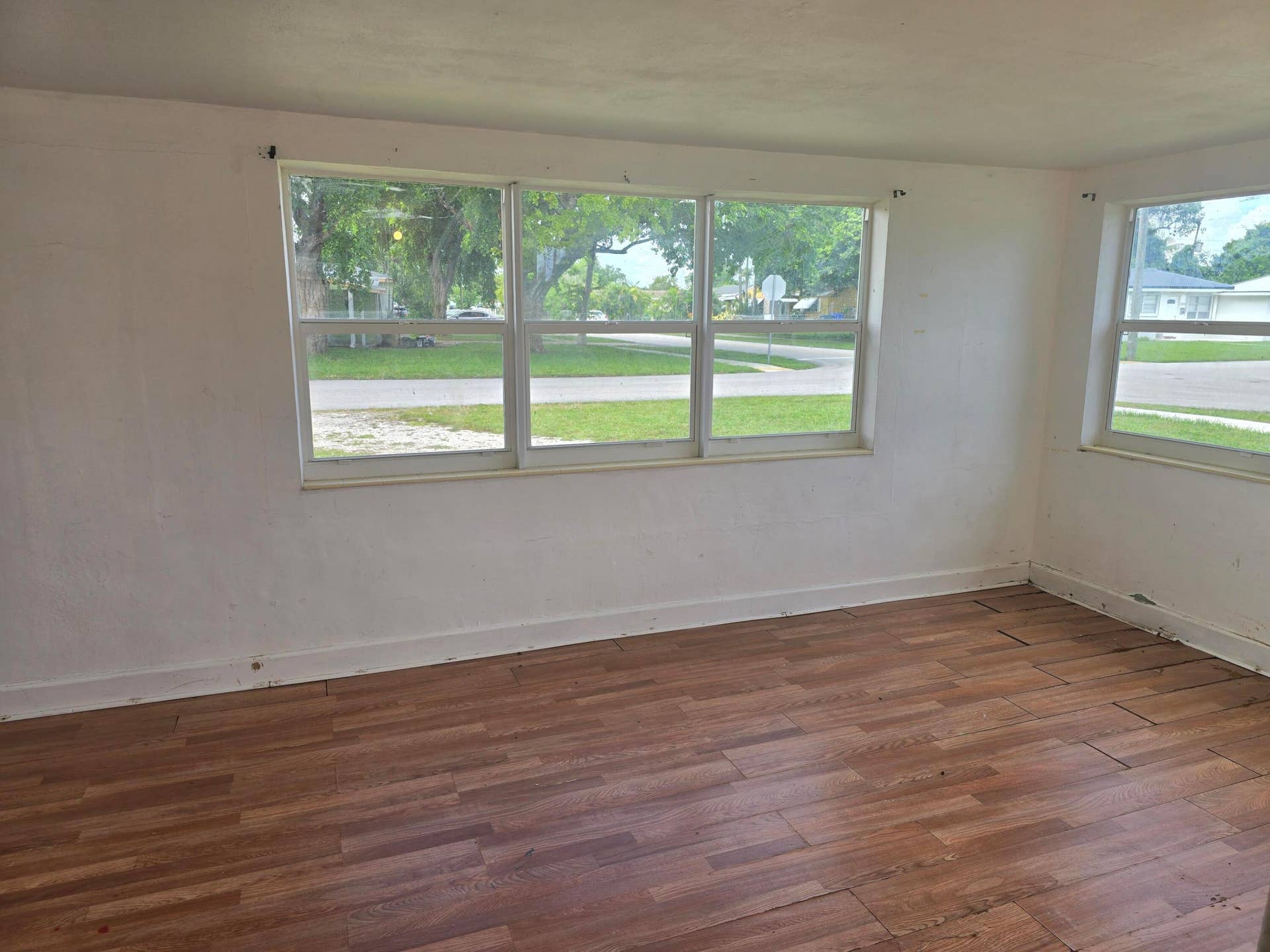 1401 S 23RD Avenue, Hollywood, FL 33020 20261028_135513