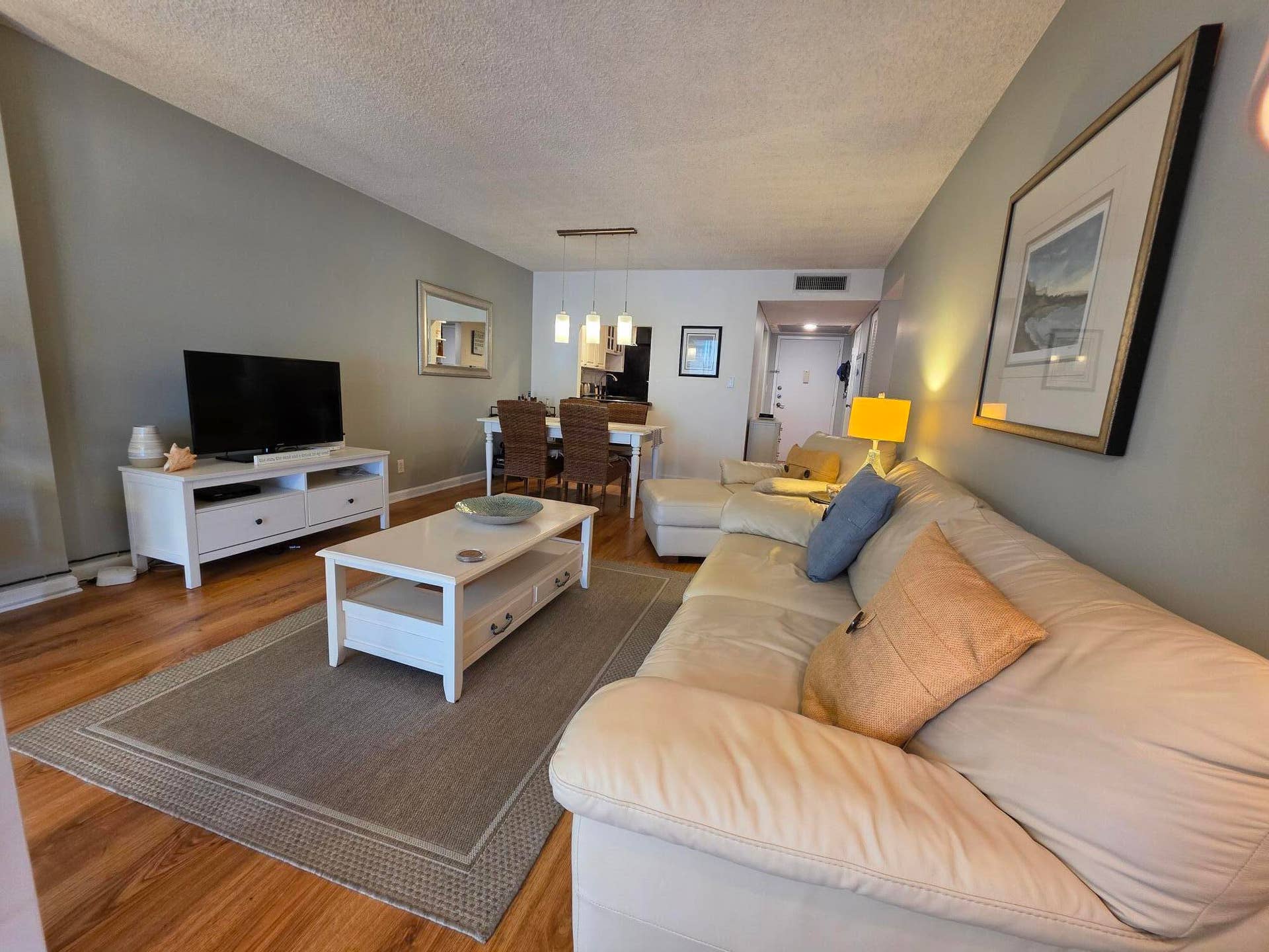 1000 PARKVIEW Drive, #206, Hallandale Beach, FL 33009 20261026_153556