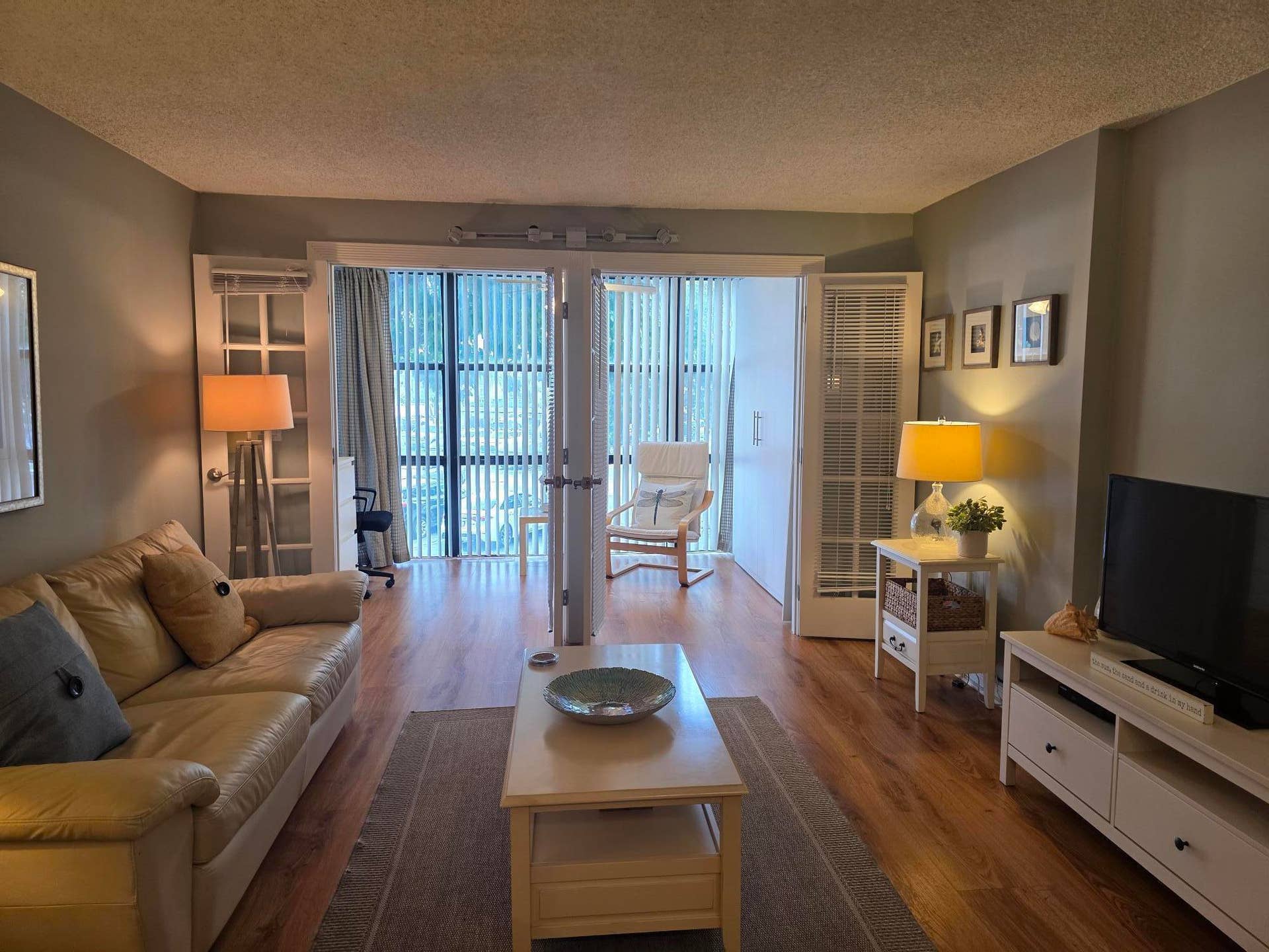 1000 PARKVIEW Drive, #206, Hallandale Beach, FL 33009 20261026_153506