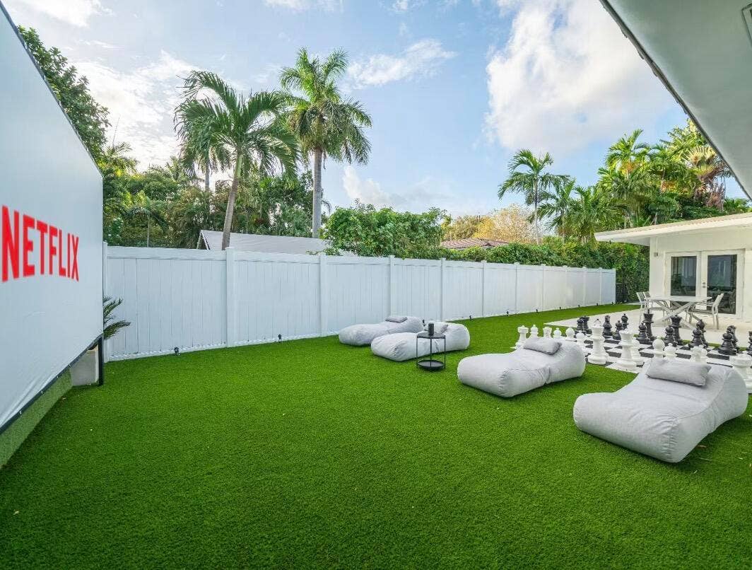 11530 NE 7TH Avenue, Biscayne Park, FL 33161 IMG_1296