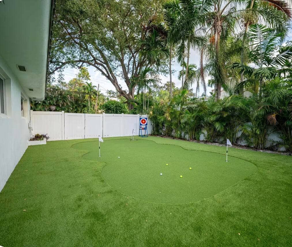 11530 NE 7TH Avenue, Biscayne Park, FL 33161 IMG_1289