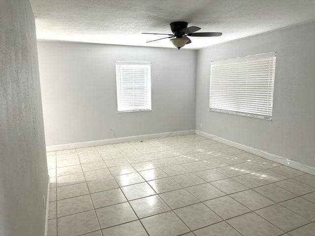 1317 W 24th Street, Riviera Beach, FL 33404 IMG_4738