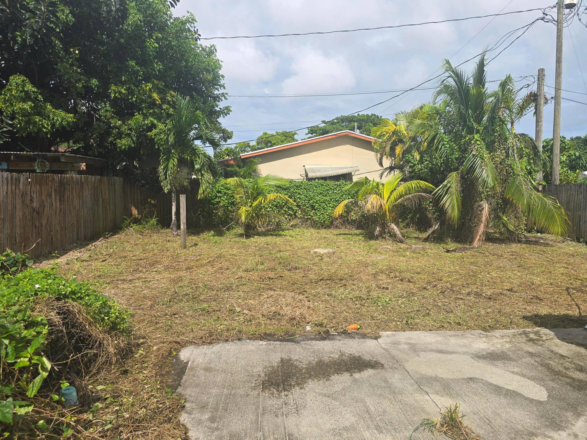 2513 GRANT Street, Hollywood, FL 33020 20261028_132948