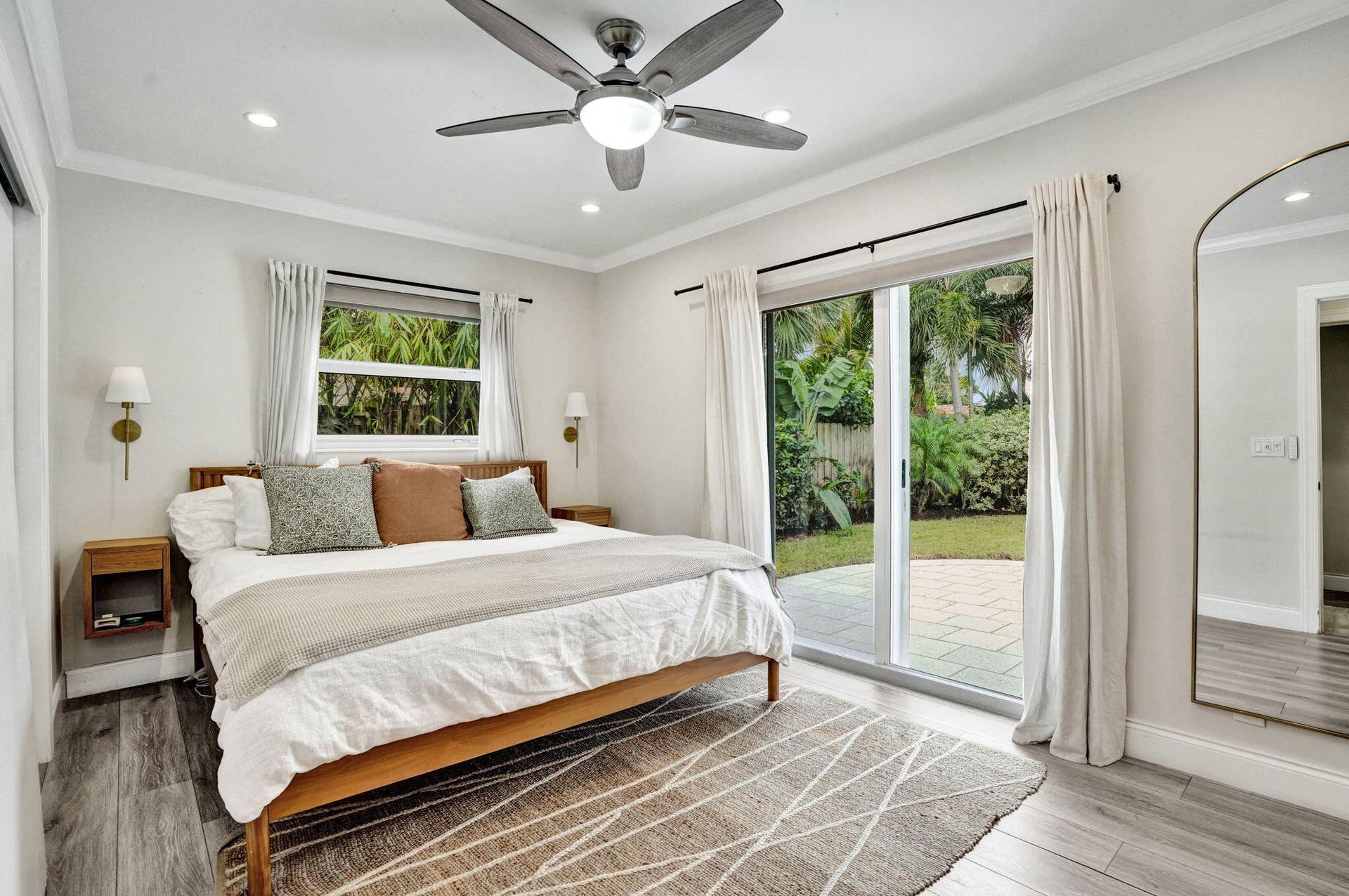 5241 NE 18th Terrace, Fort Lauderdale, FL 33308 Primary Bedroom.