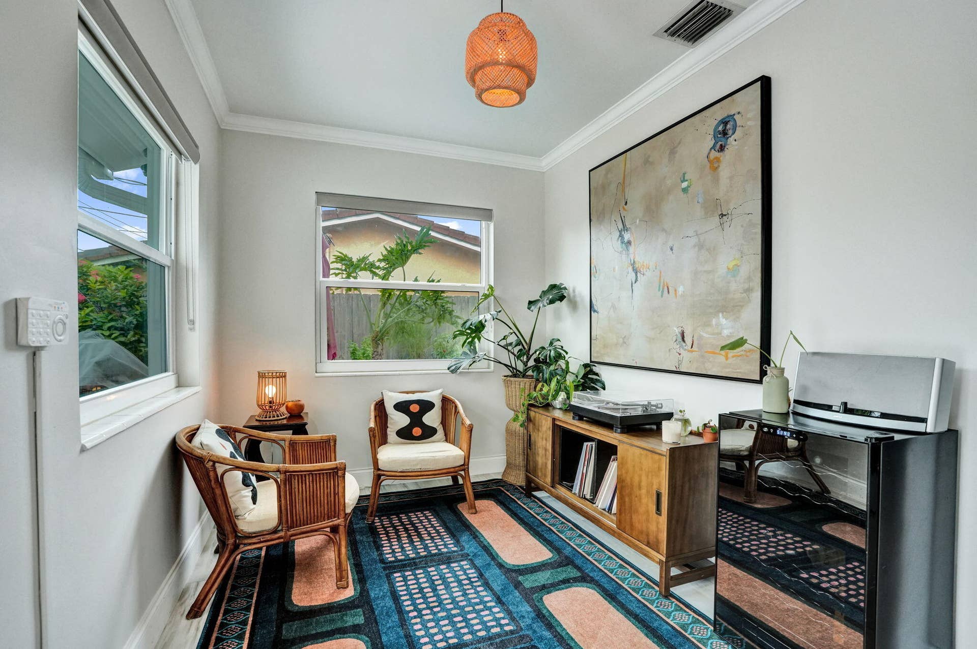 5241 NE 18th Terrace, Fort Lauderdale, FL 33308 Office space/sitting room.