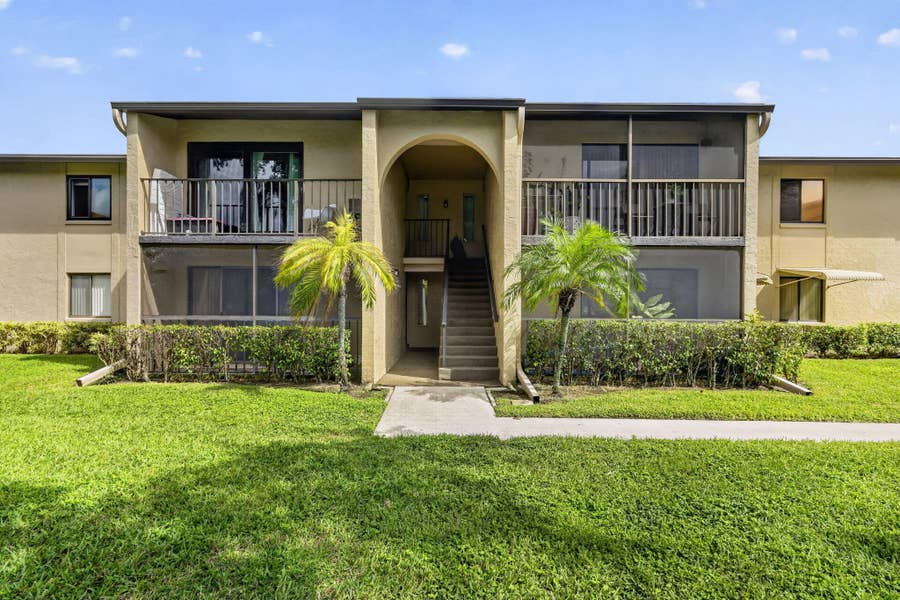 Property photo for 528 SHADY PINE Way, #B1, Greenacres, FL