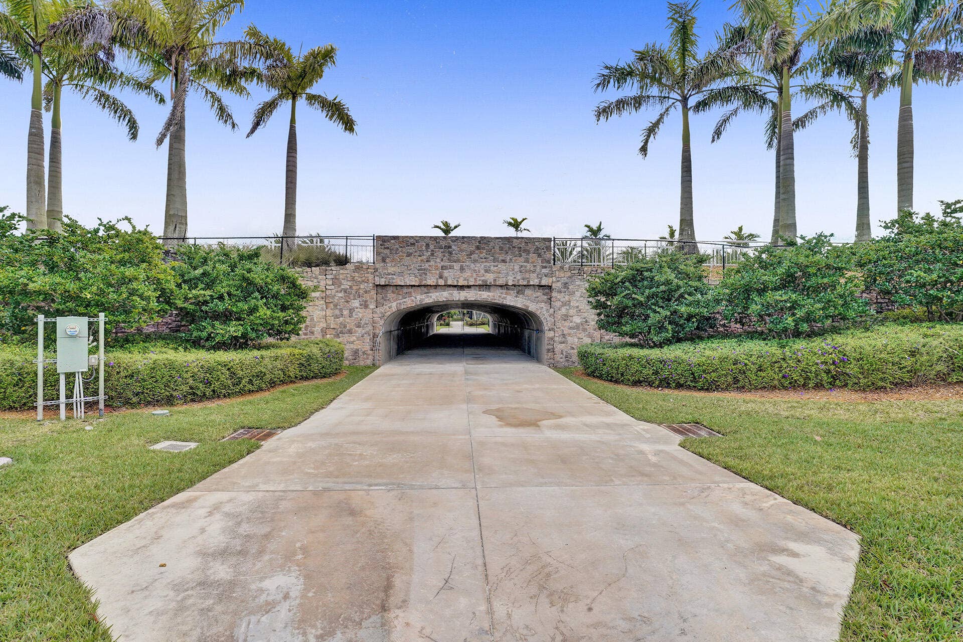 8601 Waterside Court, Parkland, FL 33076 DSC01386