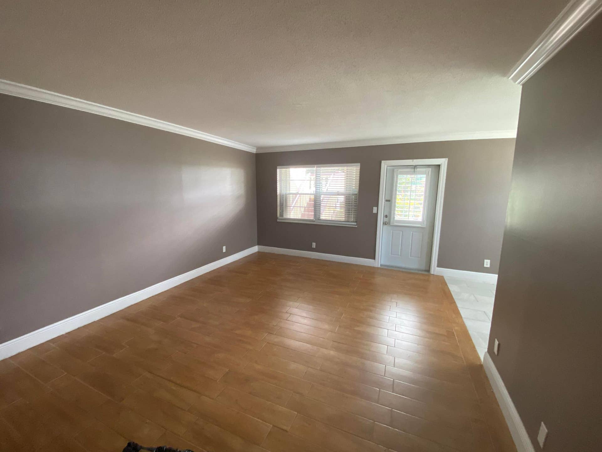 49 WALTHAM C, #49, West Palm Beach, FL 33417 Living Room