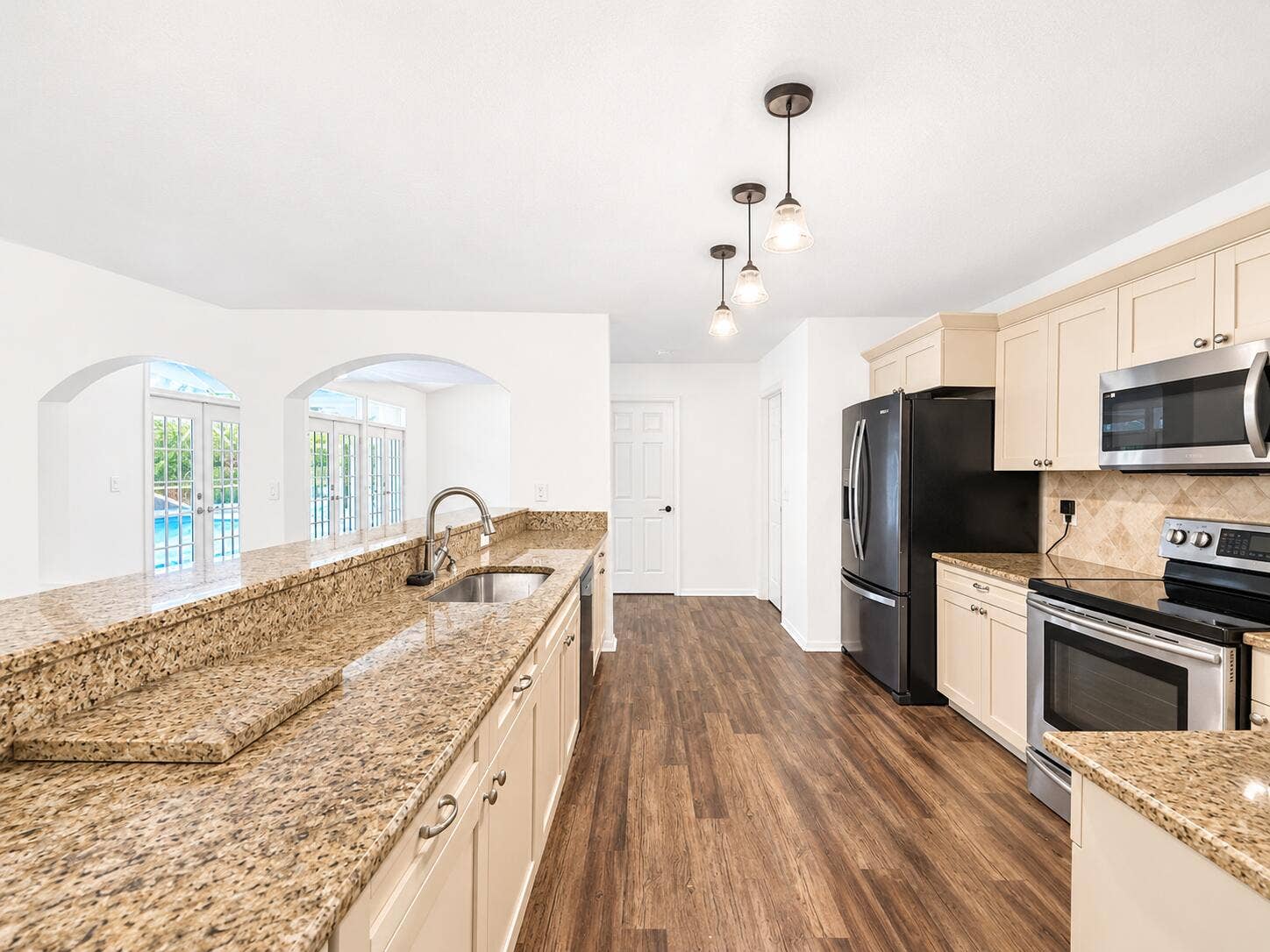 10921 Haydn Drive, Boca Raton, FL 33498 Open Granite Kitchen
