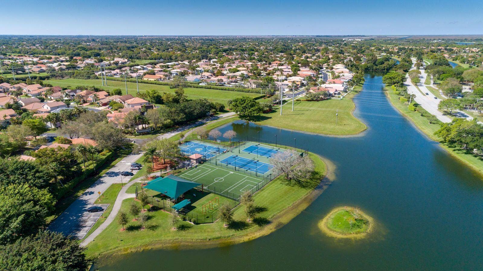 10921 Haydn Drive, Boca Raton, FL 33498 Resort Styled Amenities of Mission Bay
