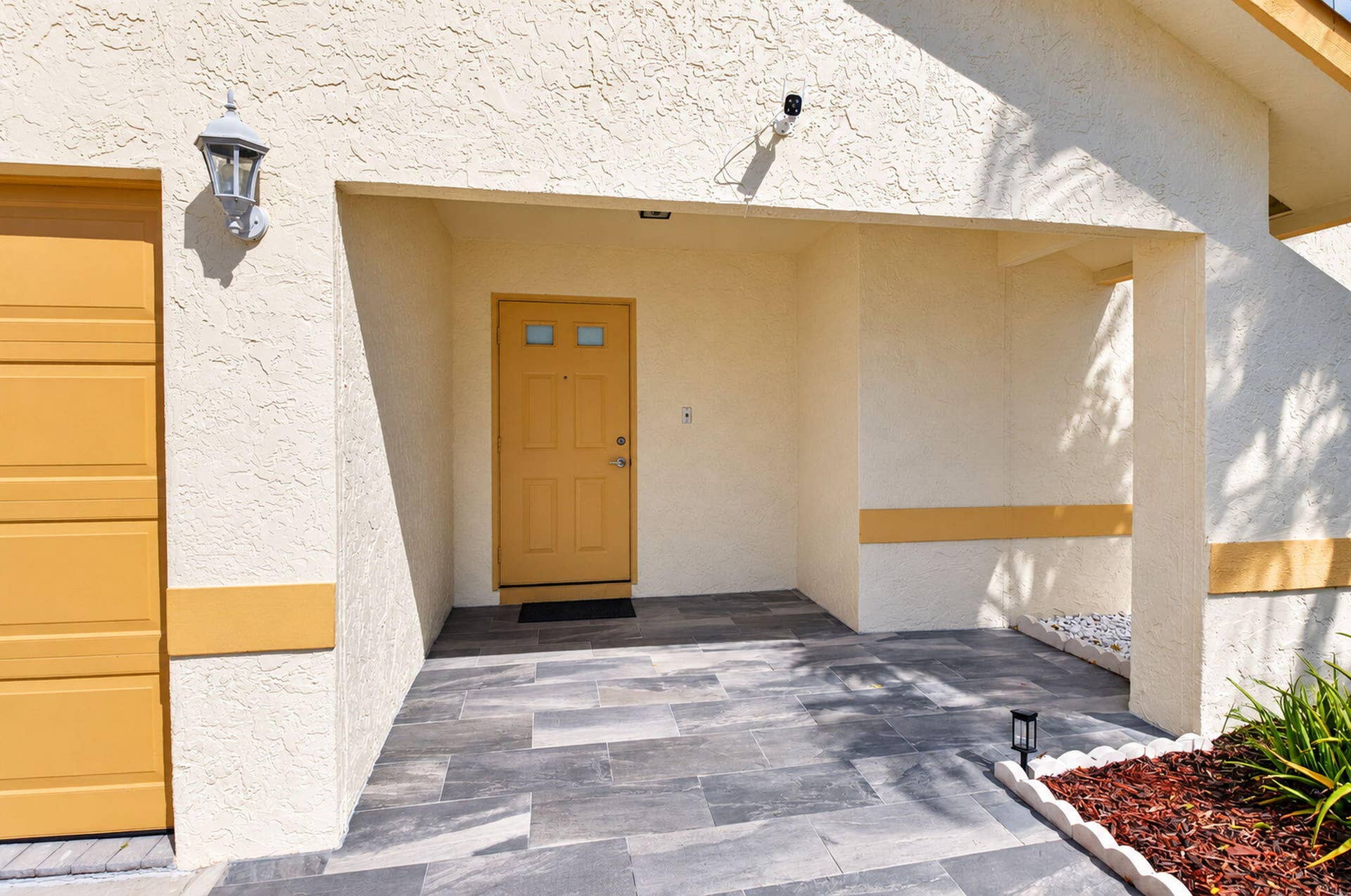 22529 SWORDFISH Drive, Boca Raton, FL 33428 entrance 34