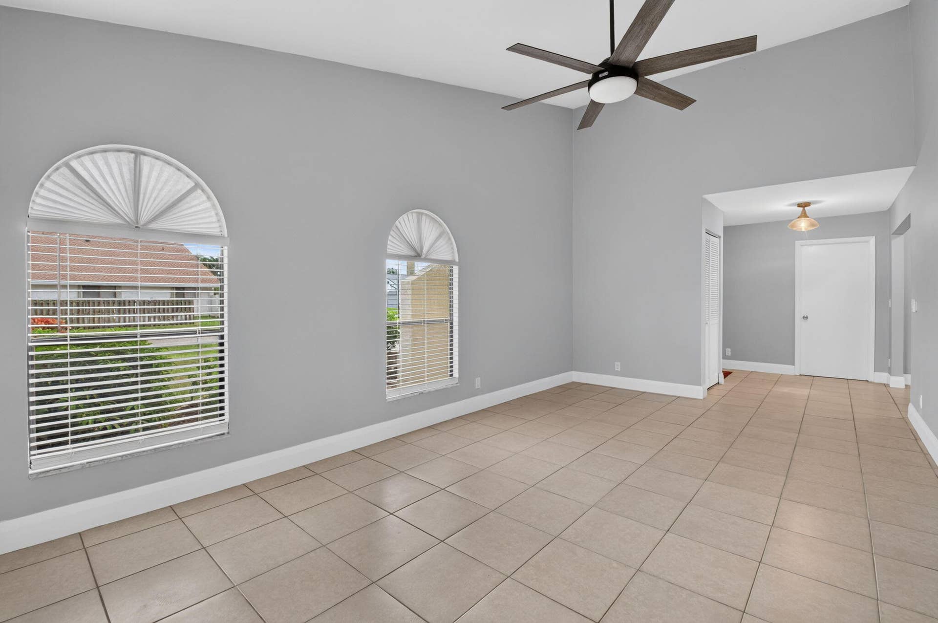 22529 SWORDFISH Drive, Boca Raton, FL 33428 liv rm 5