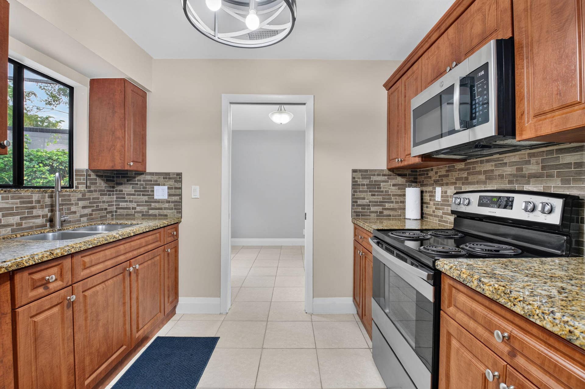 22529 SWORDFISH Drive, Boca Raton, FL 33428 kitchen 10
