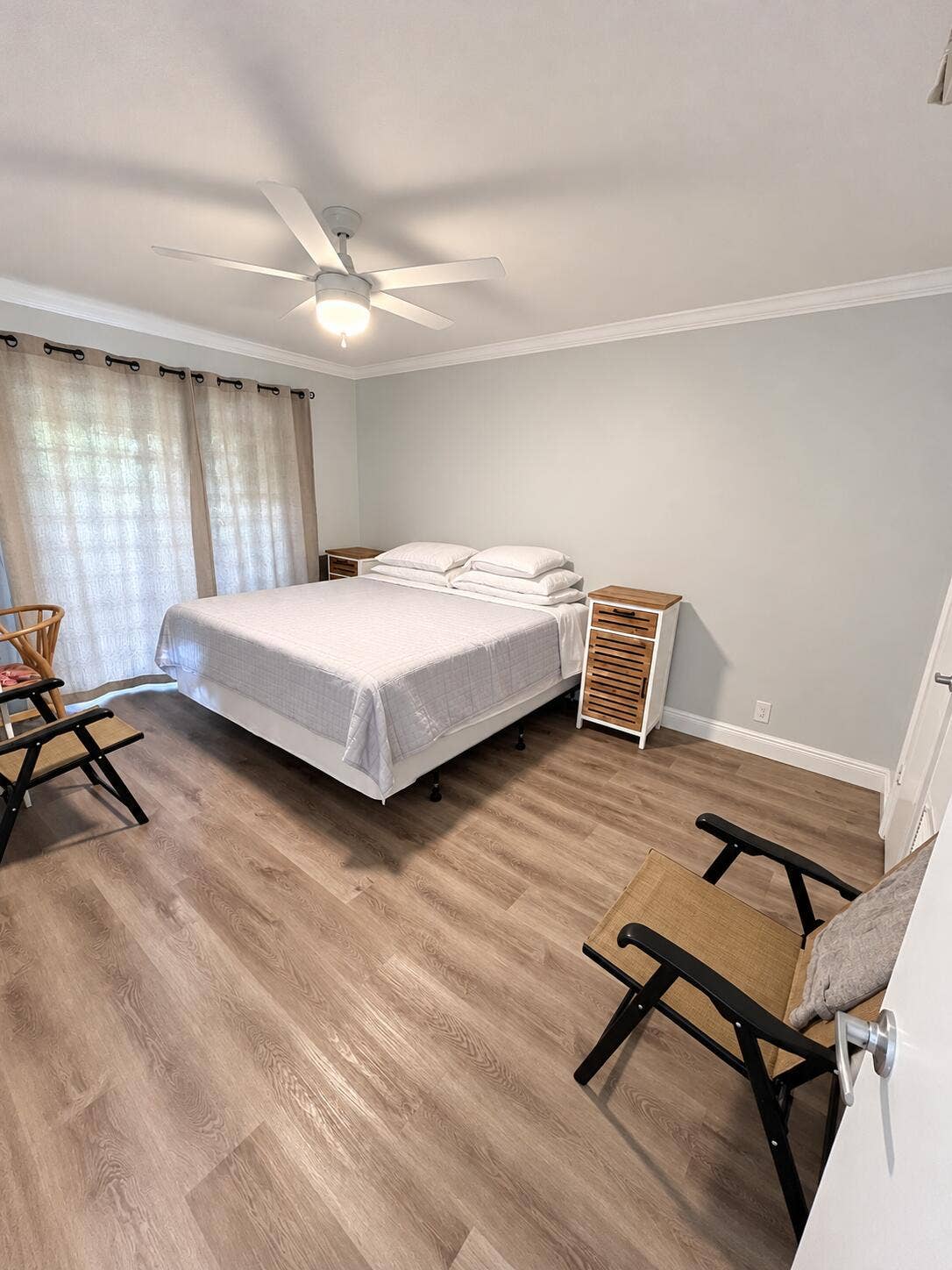 7200 NW 2nd Avenue, #1560, Boca Raton, FL 33487 Naturally polished real estate interior-