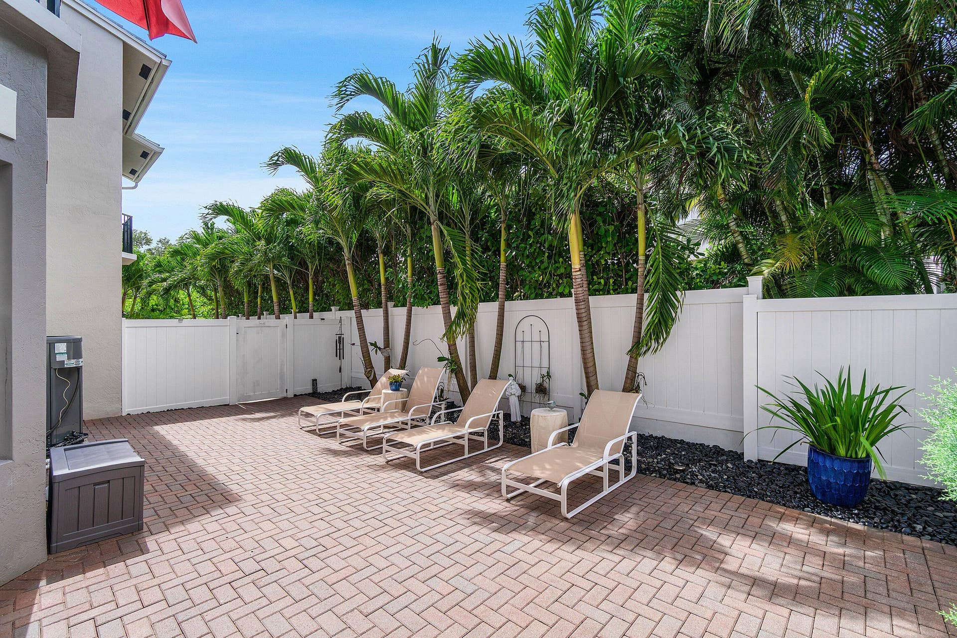 1860 HIGHLAND GROVE Drive, Delray Beach, FL 33445 042-1860HighlandGroveDrive-DelrayBeach-F