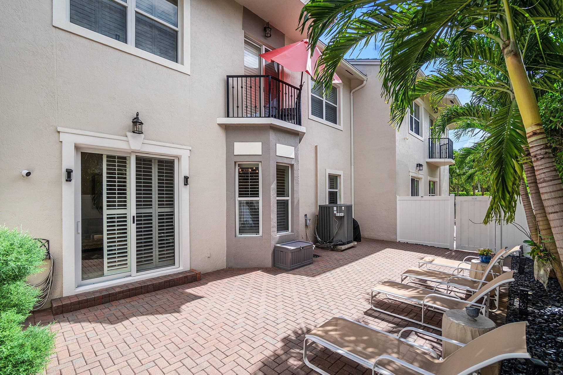 1860 HIGHLAND GROVE Drive, Delray Beach, FL 33445 043-1860HighlandGroveDrive-DelrayBeach-F