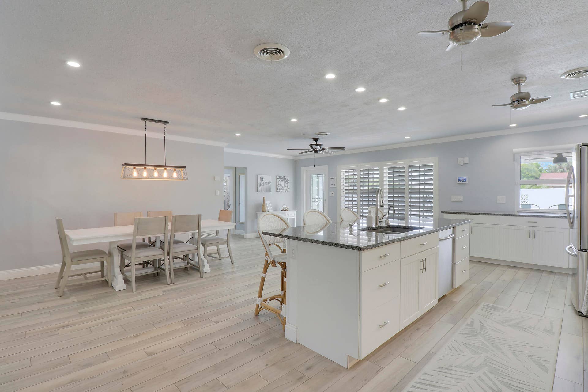 425 Marlin Road, North Palm Beach, FL 33408 Kitchen