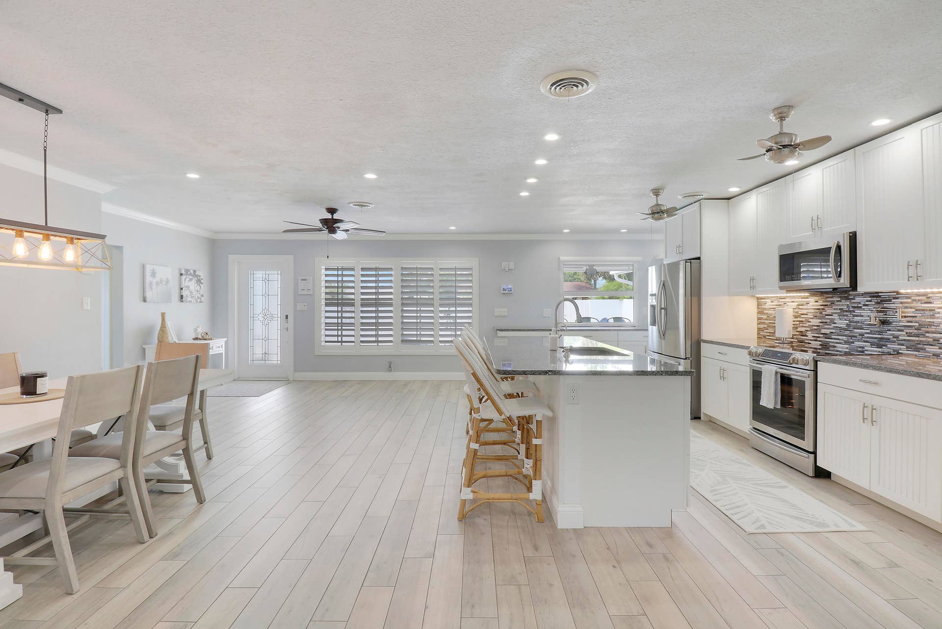 425 Marlin Road, North Palm Beach, FL 33408 Kitchen