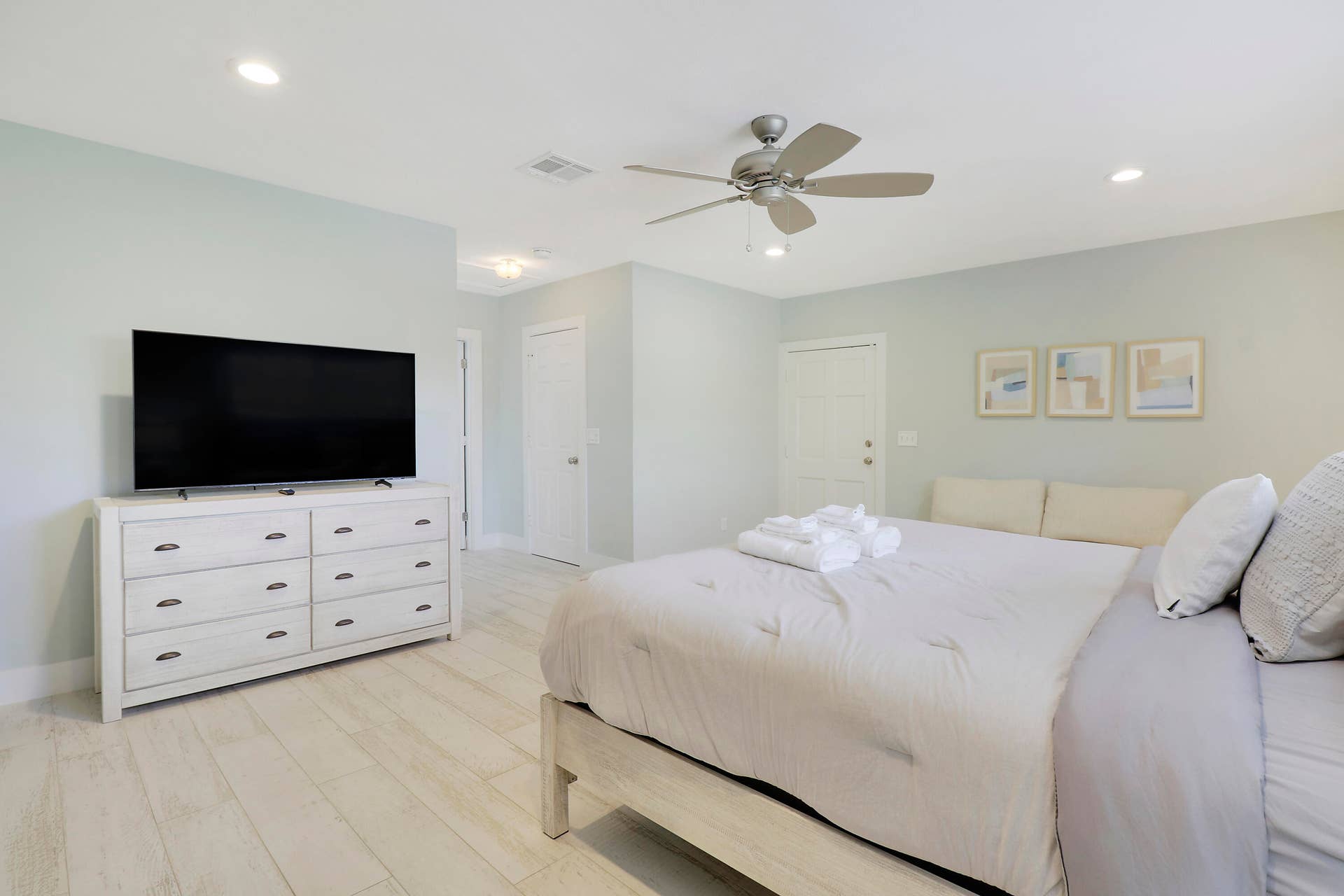 425 Marlin Road, North Palm Beach, FL 33408 Primary 1