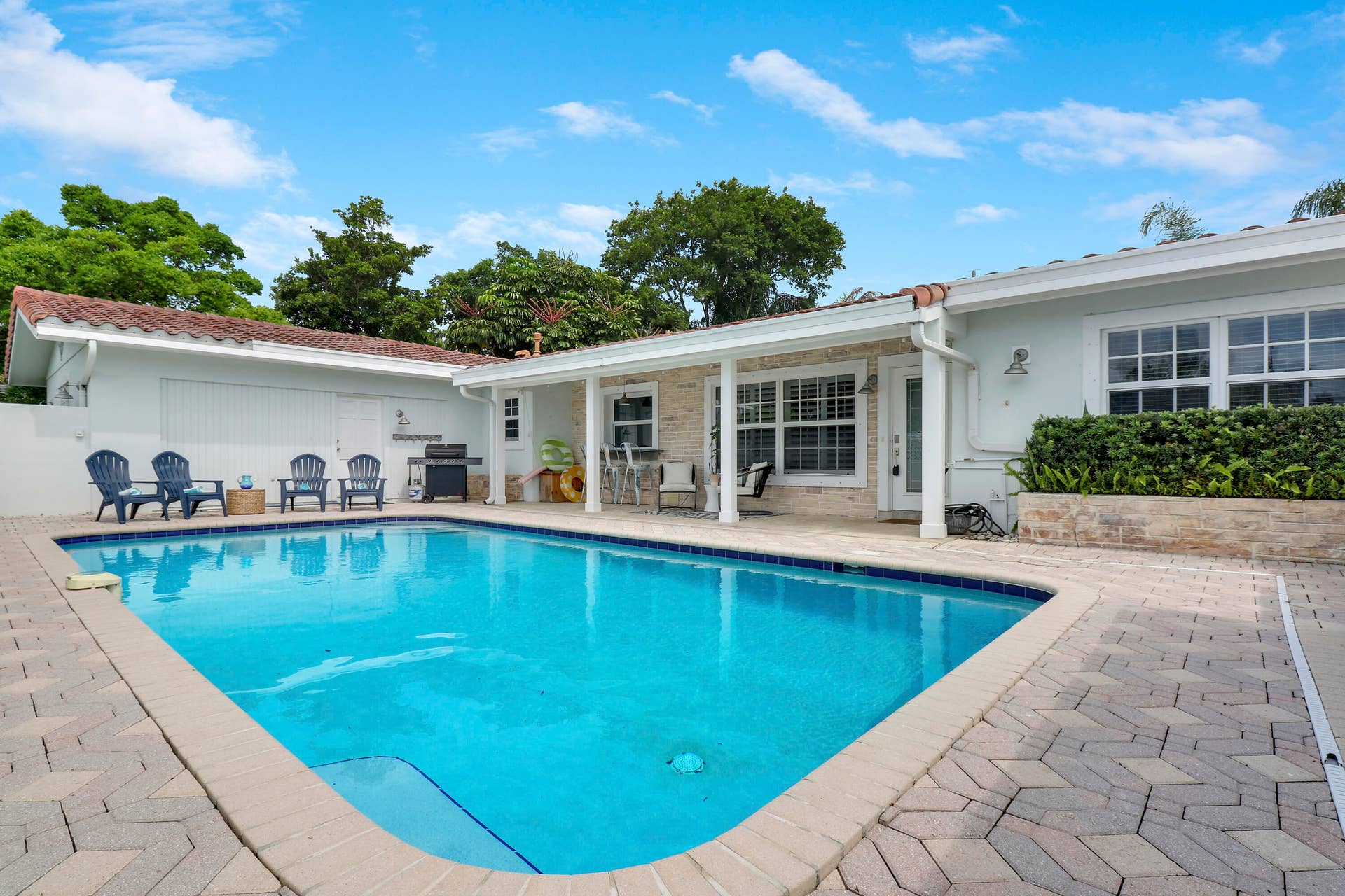 425 Marlin Road, North Palm Beach, FL 33408 Pool
